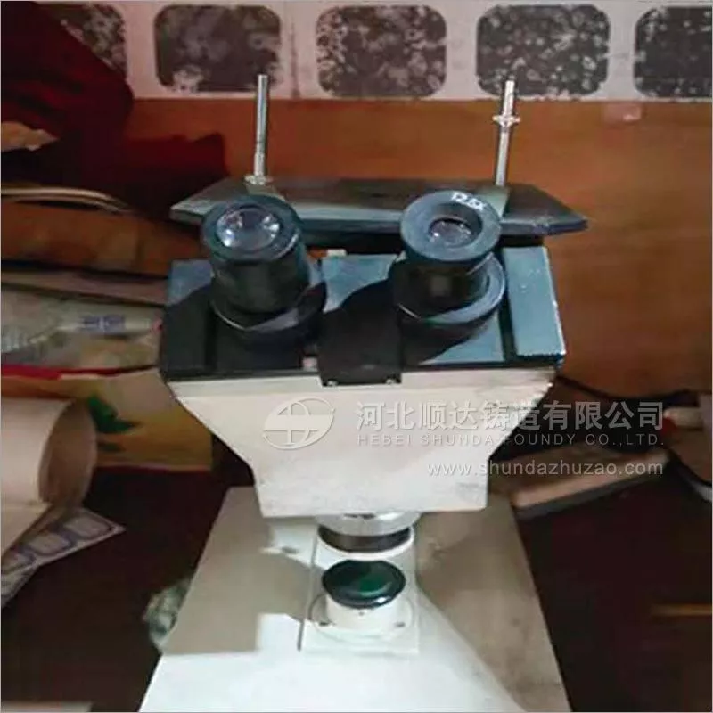 金相显微镜